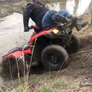 Meet your Posher, Brandon